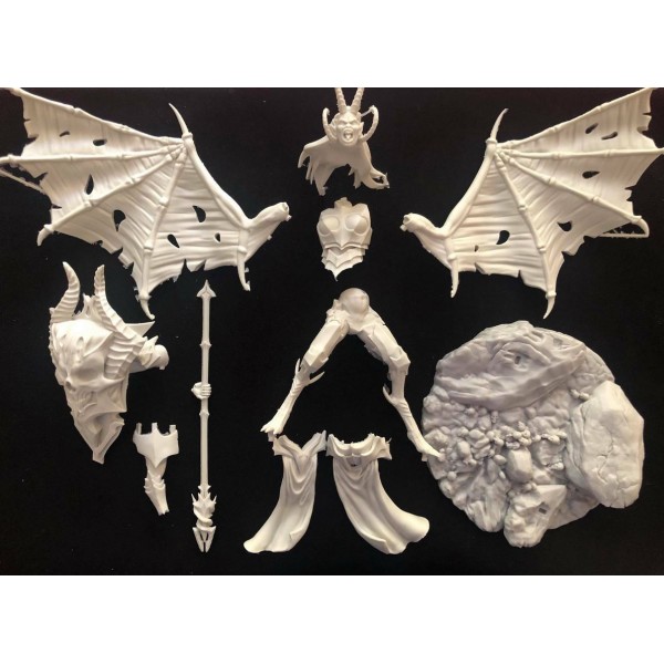 Dark Place Miniatures - Greater Entities - Manca the Golden Lord