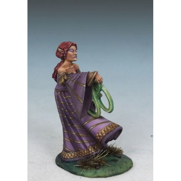 Dark Sword Miniatures - DiTerlizzi Masterworks - Ash Firefeather, Female Elven Mage Dark Sword Miniatures - DiTerlizzi Masterworks - Ash Firefeather, Female Elven Mage