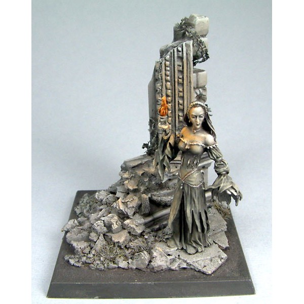 Dark Sword Miniatures - George R. R. Martin Masterworks - Melisandre, Priestess of R'hllor Dark Sword Miniatures - George R. R. Martin Masterworks - Melisandre, Priestess of R'hllor