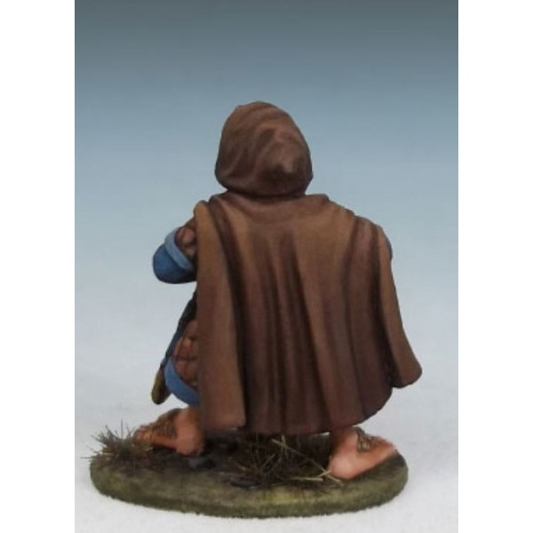 Dark Sword Miniatures - DiTerlizzi Masterworks - Fribbo Lightfinger, Halfling Rogue Dark Sword Miniatures - DiTerlizzi Masterworks - Fribbo Lightfinger, Halfling Rogue