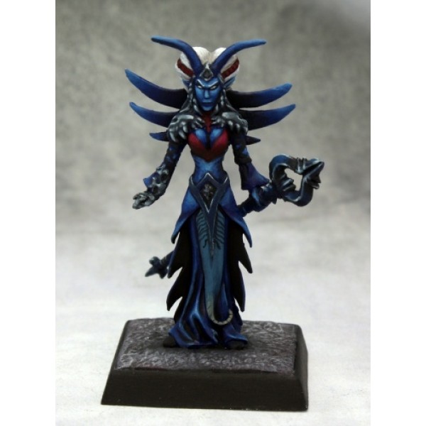 Reaper - Pathfinder Miniatures: Alicavniss Vonnarc